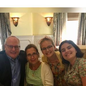 Meet your Posher, Sinara